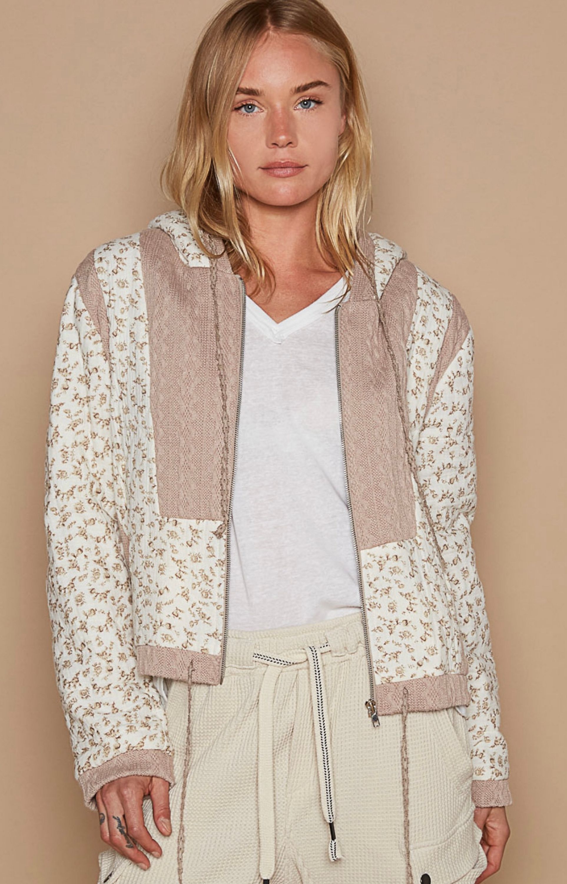 POL Ivory & Beige Floral Jacket