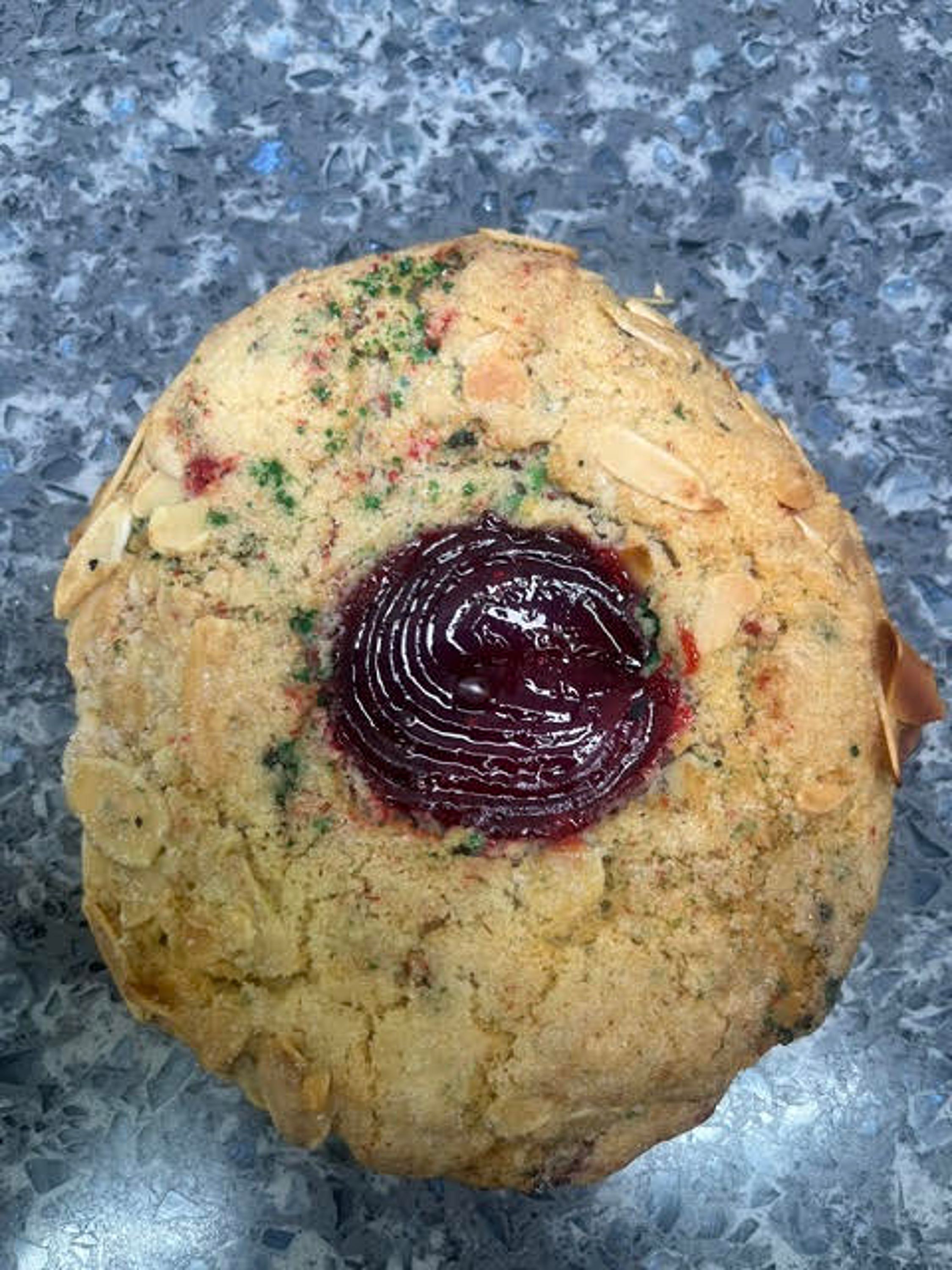 Rainbow cookie almond cookie with jelly center large