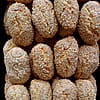 Sesame Regina Cookies