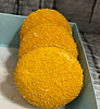 Banana Caramel Macaron
