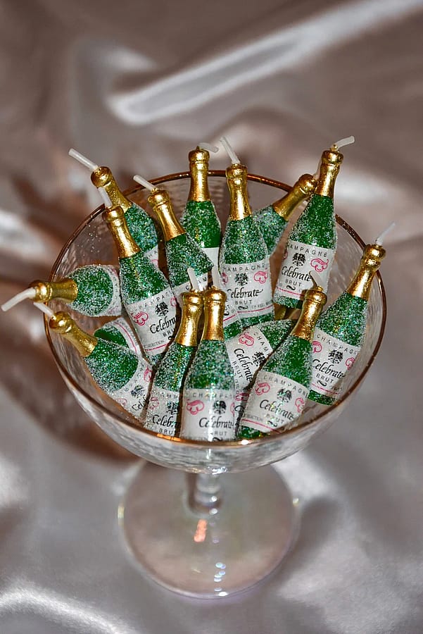 Mini Fizzy Champagne Candle