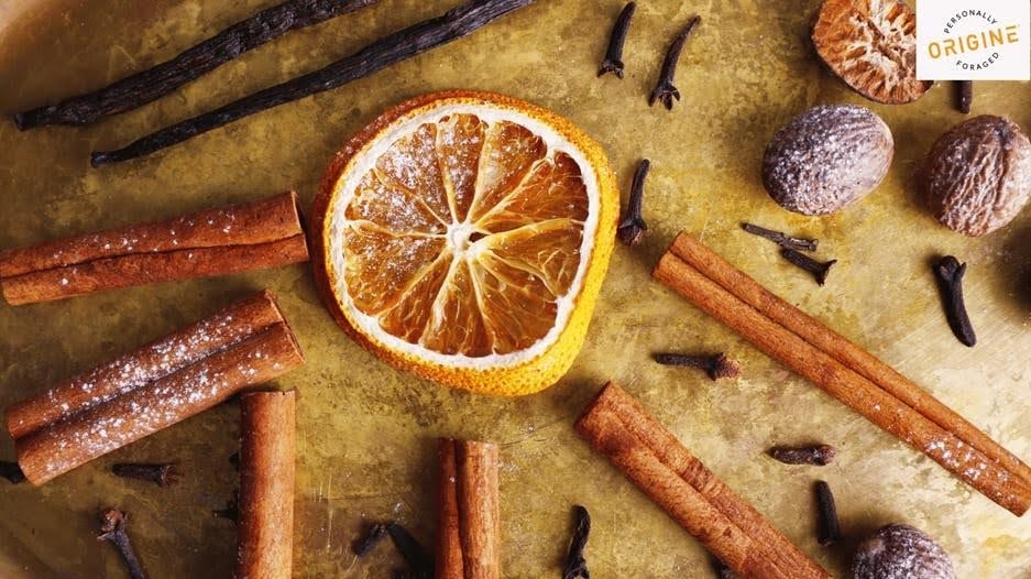 Cinnamon, nutmeg, clove, and vanilla are four spices that signify autumn