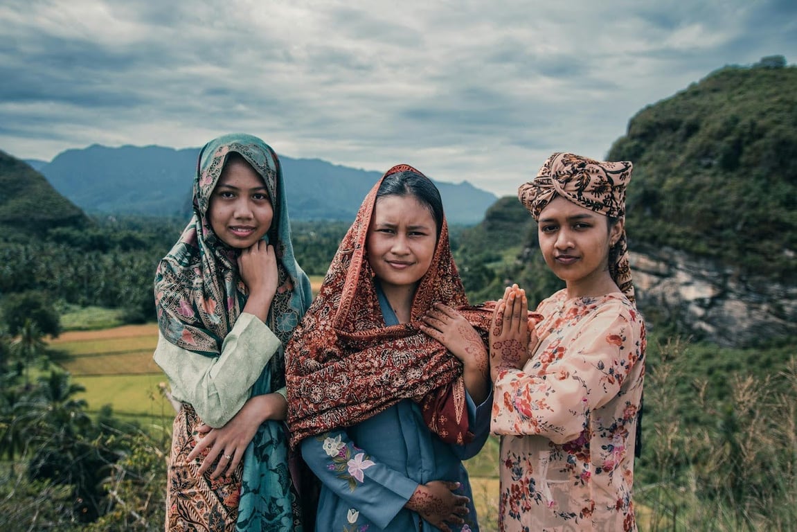 Indonesian women in Sumatran highlands
