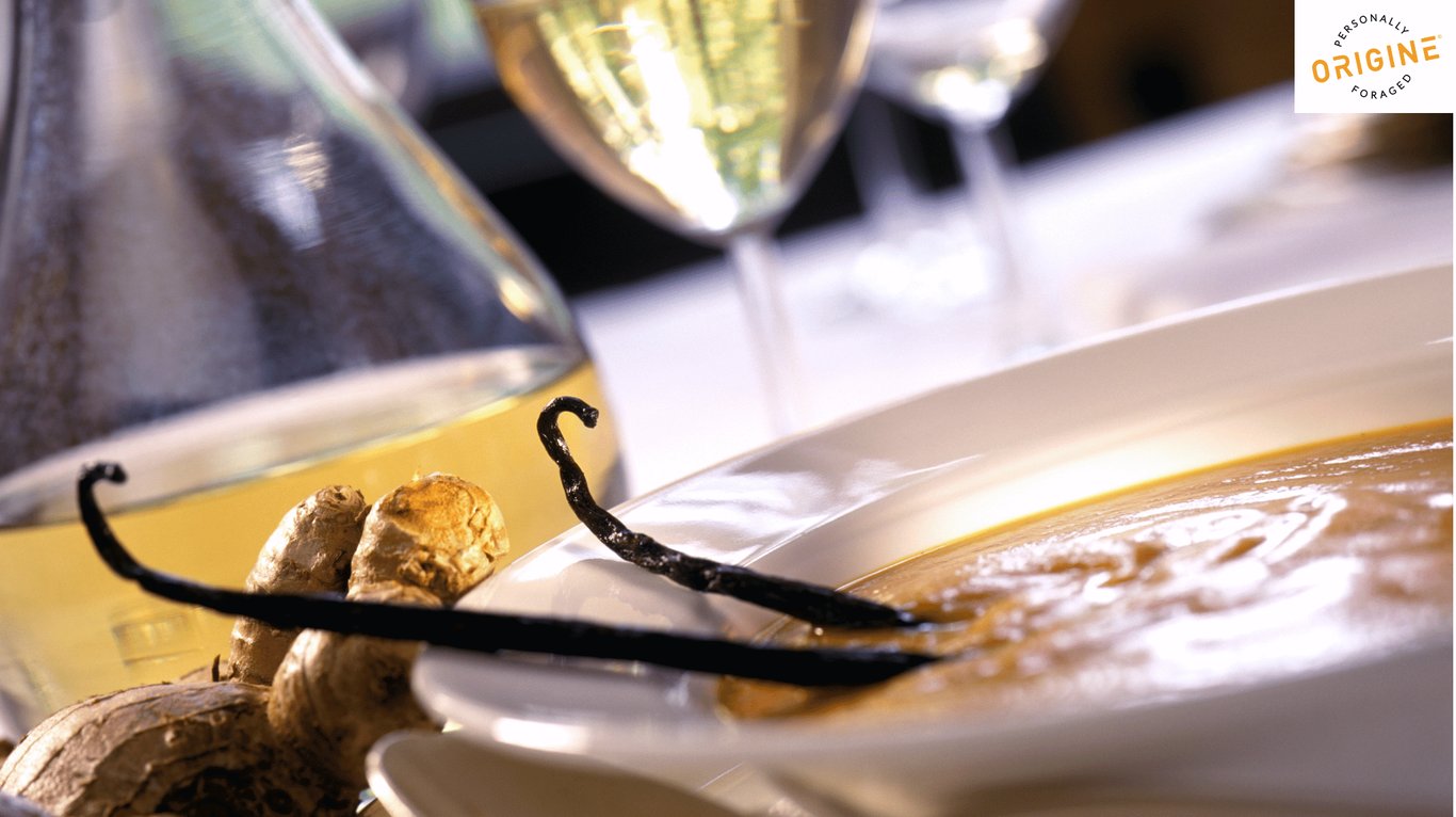 Vanilla beans infused in a savoury soup to balance acidity and spiciness