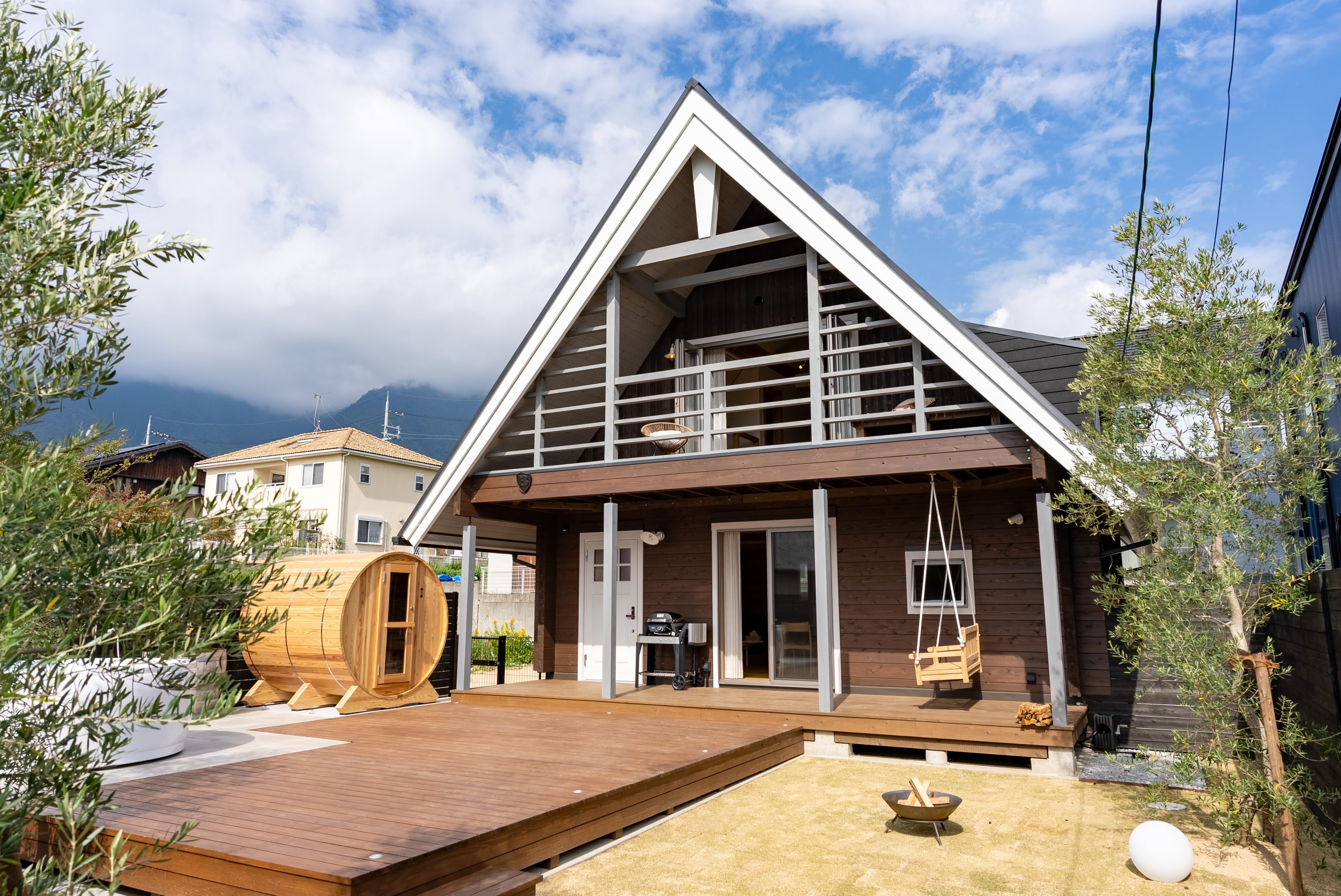 IZA近江舞子　-凪-