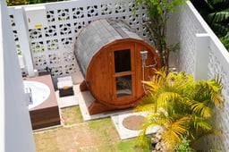 The House By the SEA