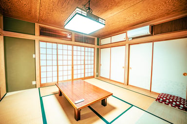 伊豆民泊-自家源泉の宿 櫻井邸-
