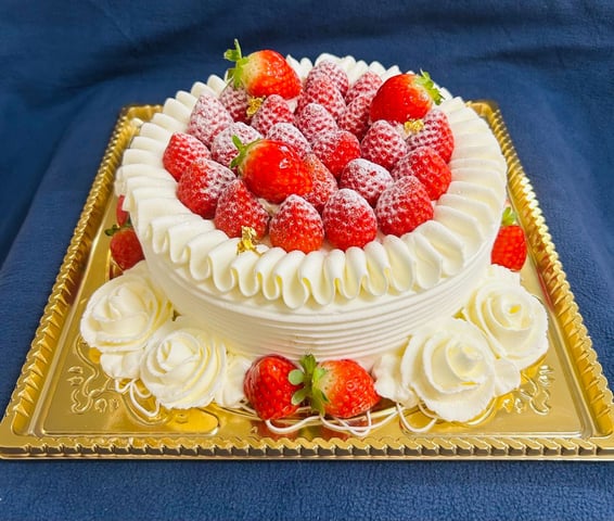 ケータリング　ホールケーキ