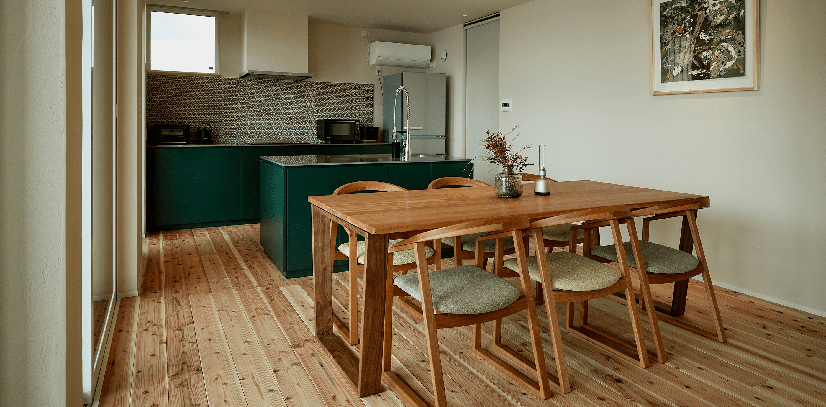 URASHIMA VILLAGE -silence 音-