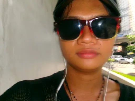 Jaybee Flores's avatar