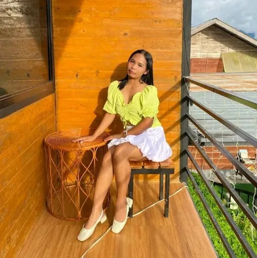 Kristine Albios's avatar