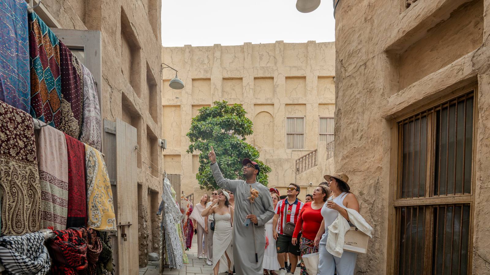 Dubai: Half-Day City Tour with Blue Mosque, Creek & Souks