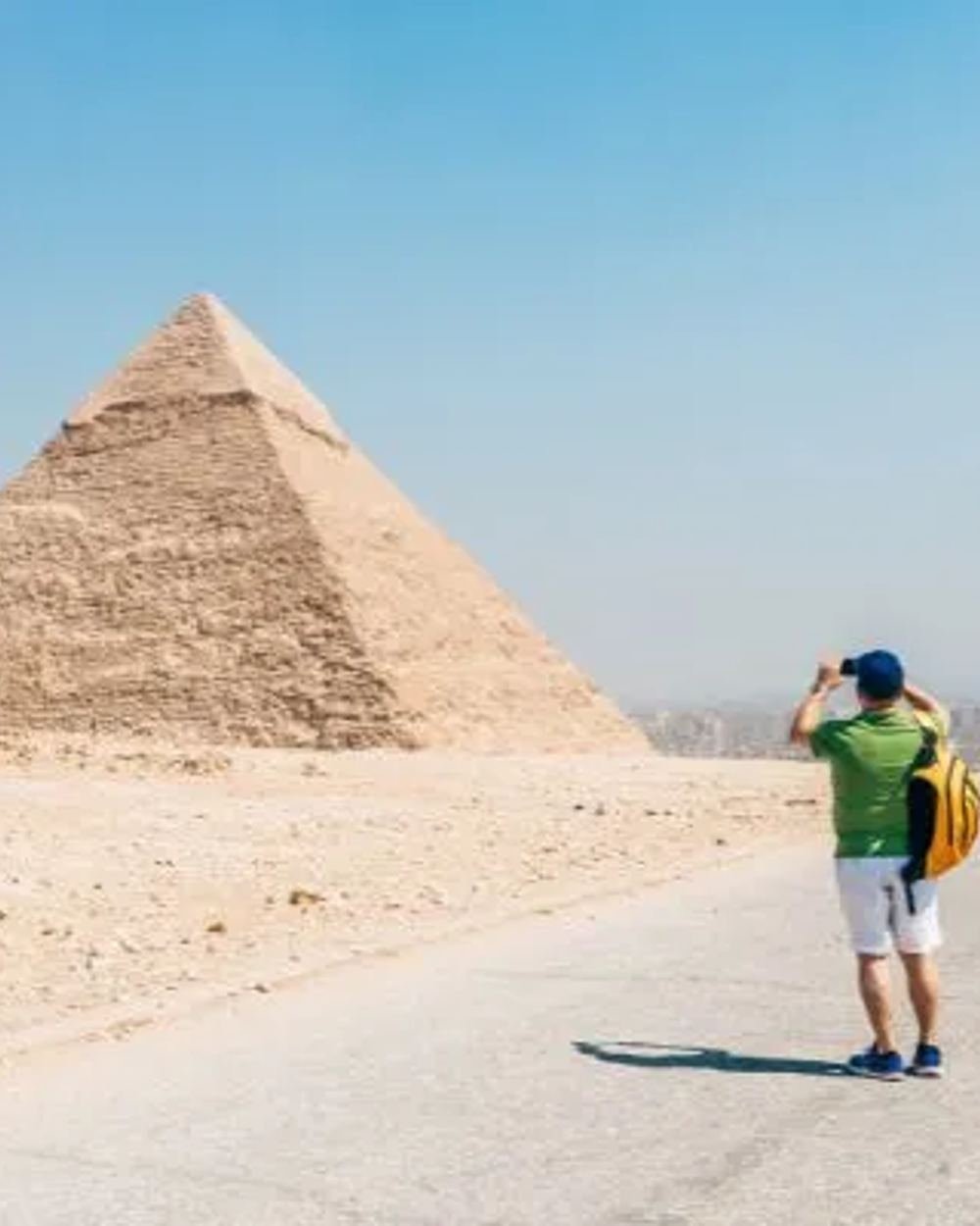 Explore the Giza Pyramids & Sphinx — 1