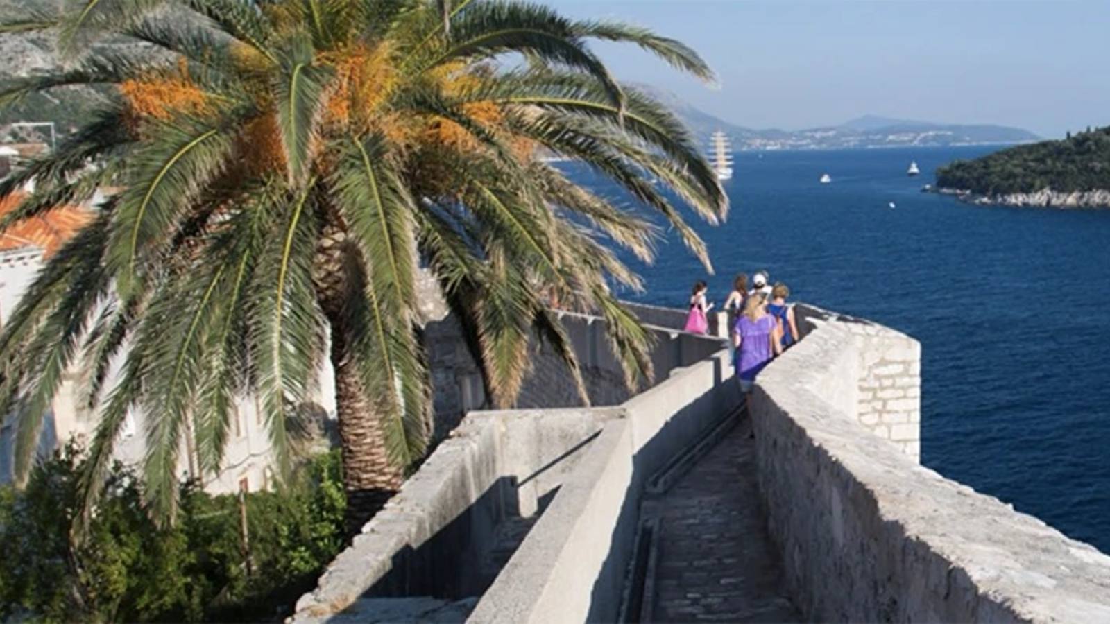 Dubrovnik: City Walls, Stradun & Old Town Story Walking Tour