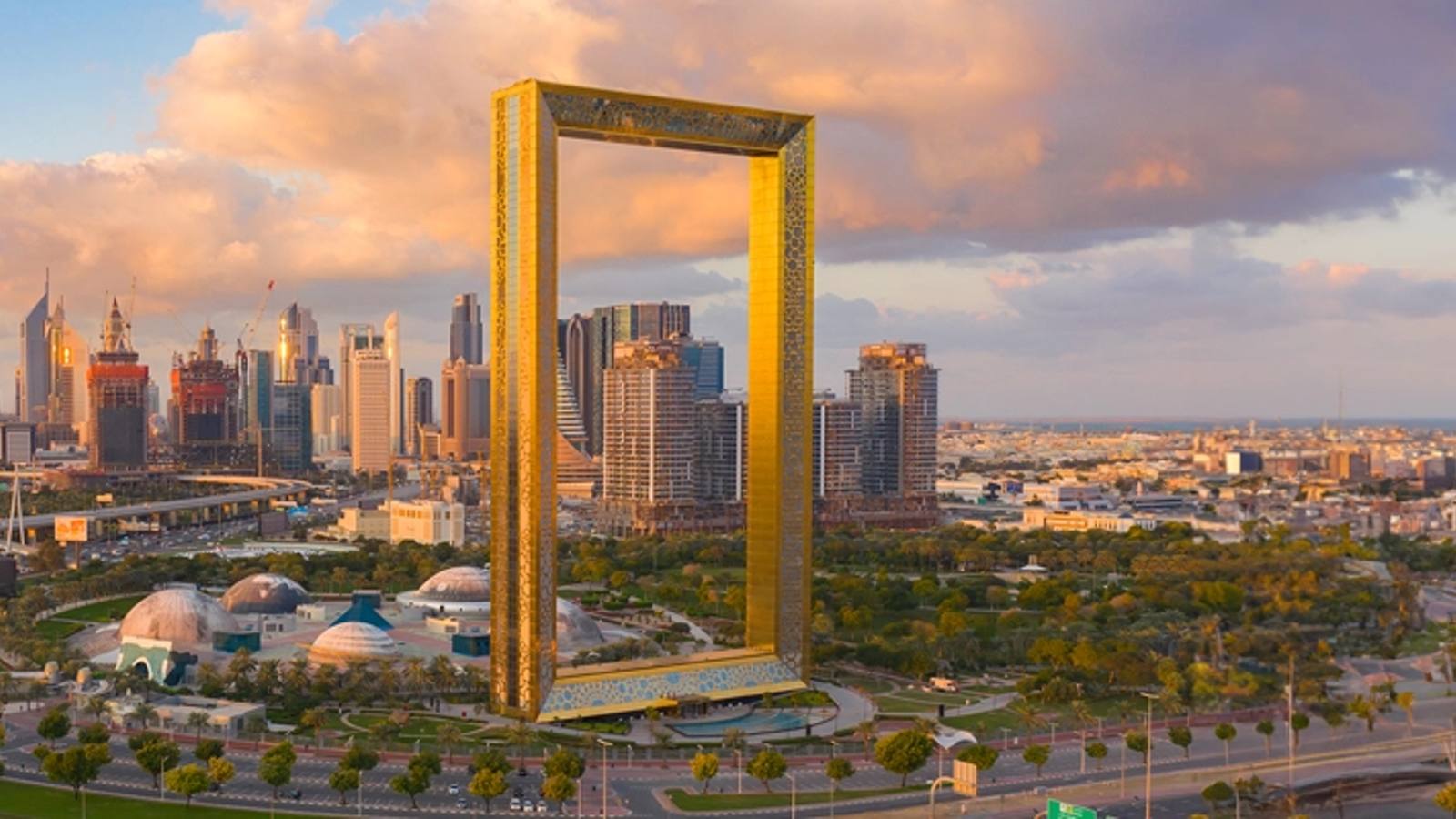 Dubai City Tour with Frame Ticket, Creek, Souks & Blue Mosque
