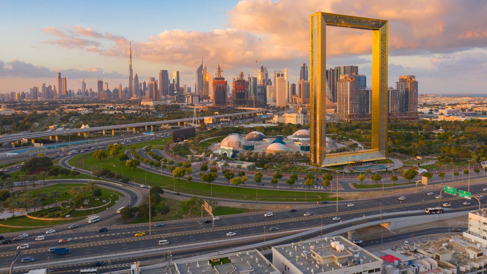 Dubai City Tour with Frame Ticket, Creek, Souks & Blue Mosque