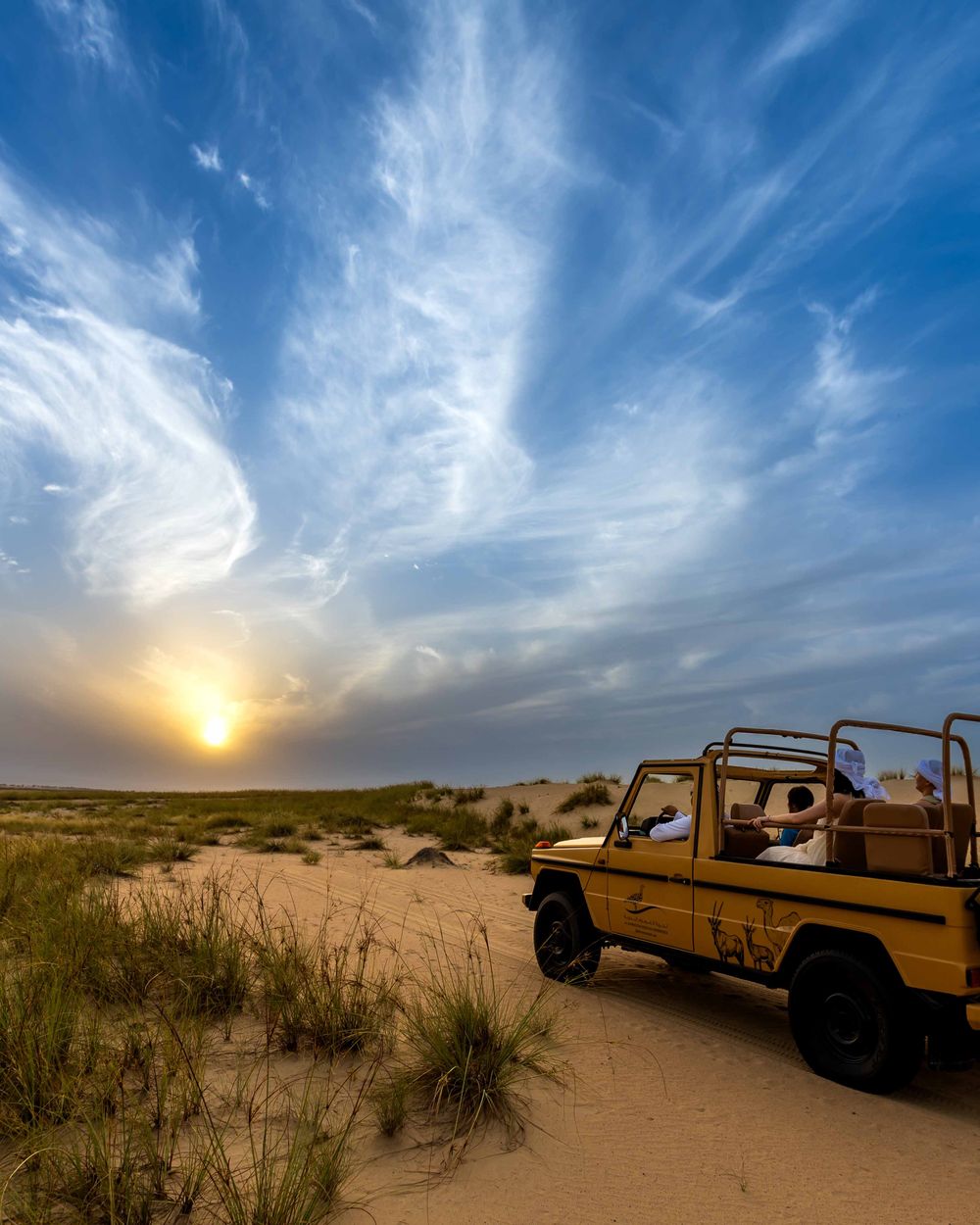 Dubai: Vintage G-Class Evening Heritage Safari at Al Marmoom