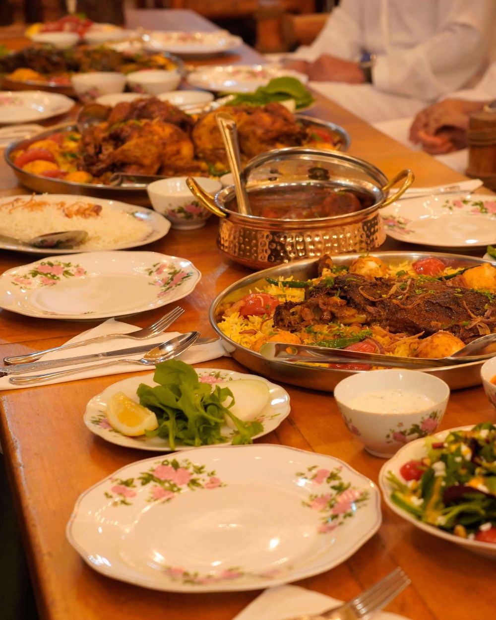 Traditional Emirati Dining — 3