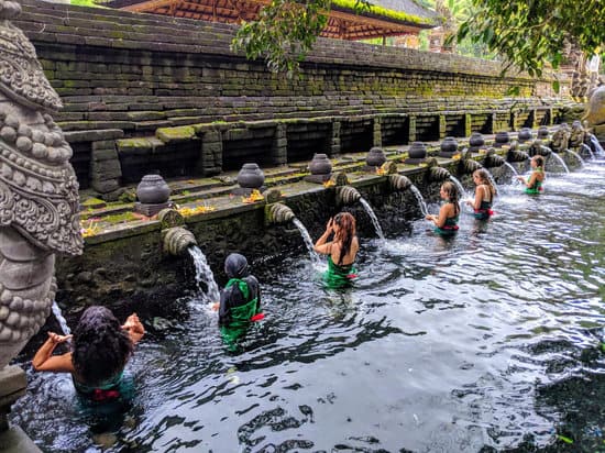 Do You Really Need To Go On A Yoga Retreat?