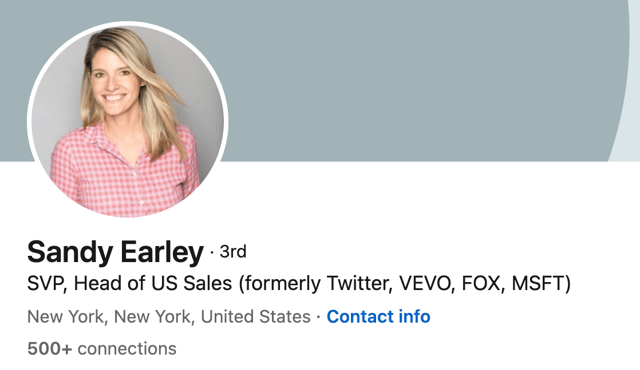 LinkedIn headline example with social proof