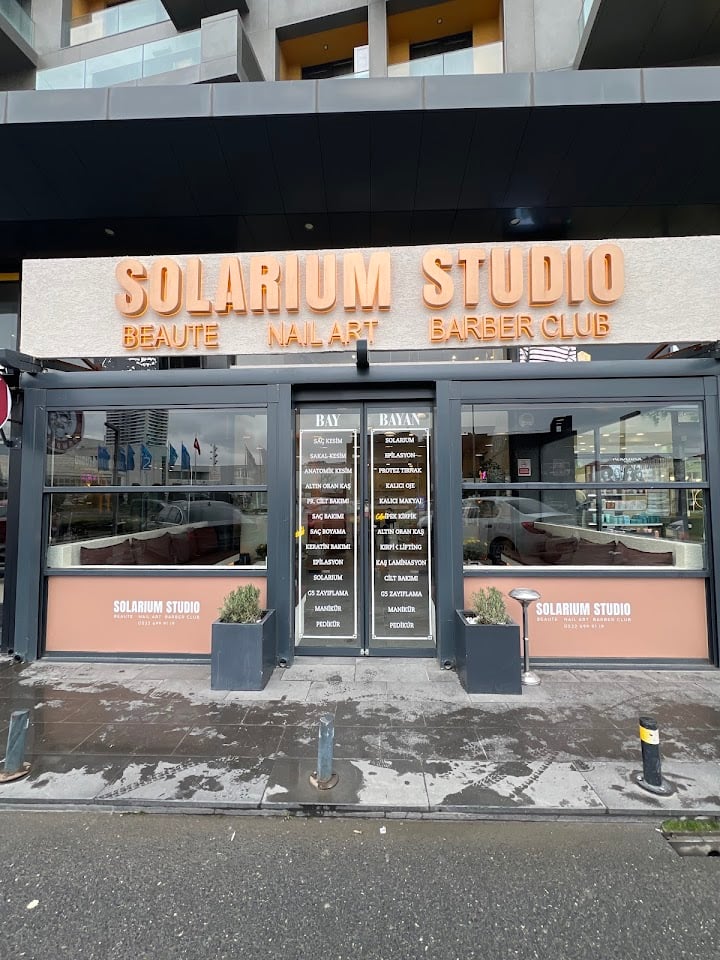 SOLARIUM STUDIO