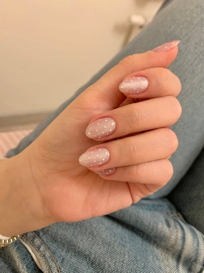 İremsi Nail Art Studio & Protez Tırnak