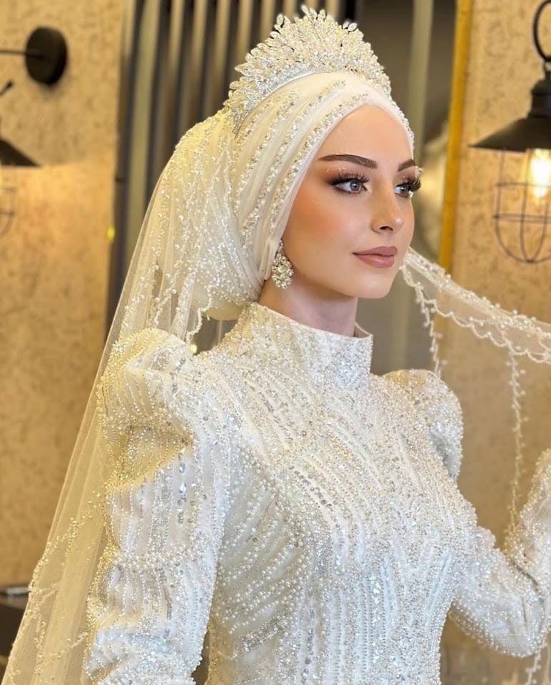 BAŞKENT KUAFÖR &GELİN SAÇI& MAKYAJ& TÜRBAN