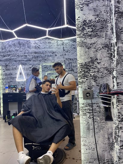BOSS CUT BARBER’S CLUB