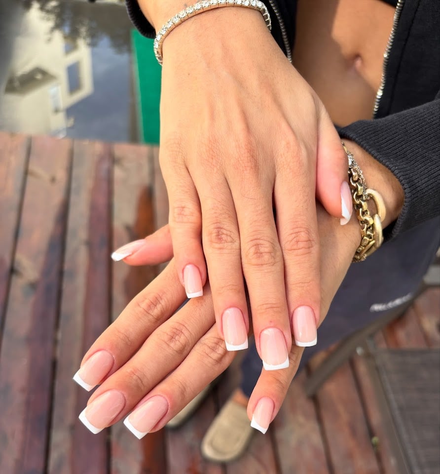 Nuvo Beauty Bar