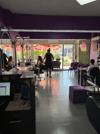 Salon Yıldız Bayraklı