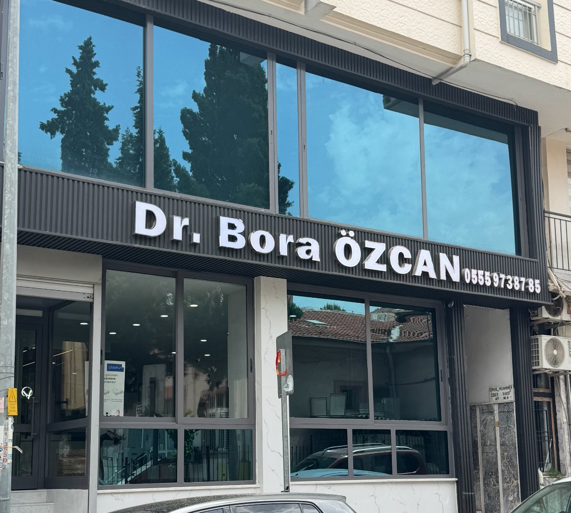 Dr. Bora Özcan - Medikal Estetik Hekimi