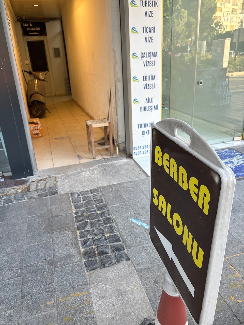 Barber Saloon önder koç
