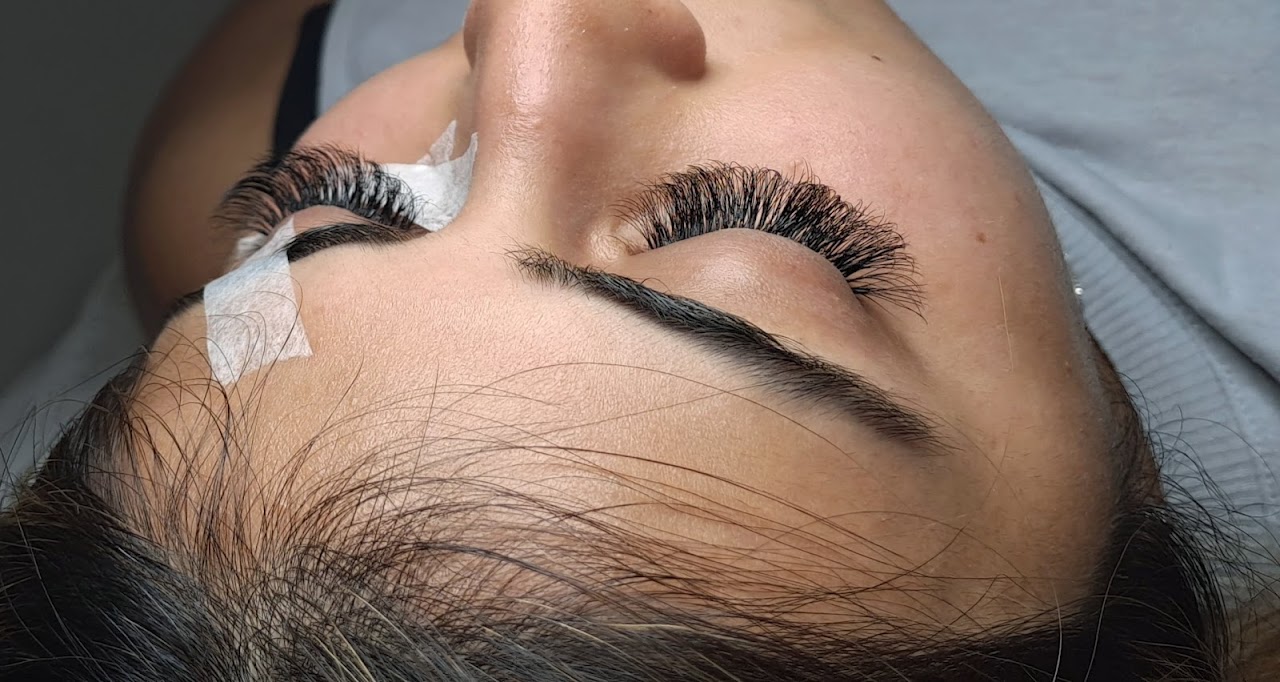 MELTEM ÇAKMAK & PERLA VİRİNO GÜZELLİK SALONU ATAŞEHİR