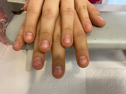 Naturel Nail Bar