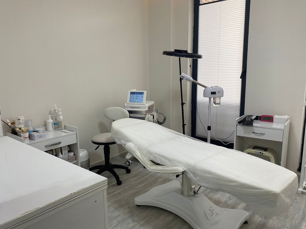 SBDERM GÜZELLİK VE ESTETİK