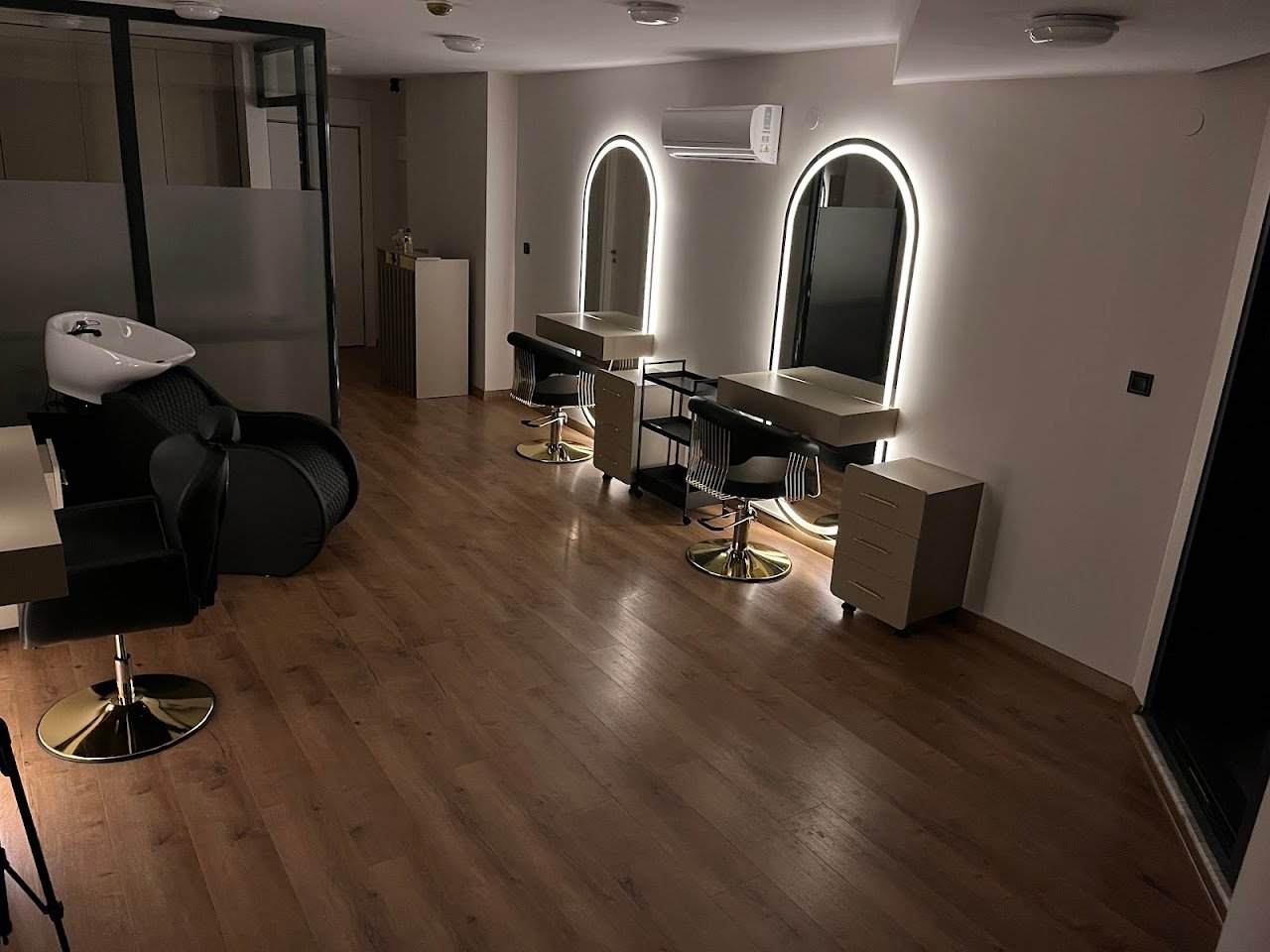 Egemen Bayragün Hair Studıo
