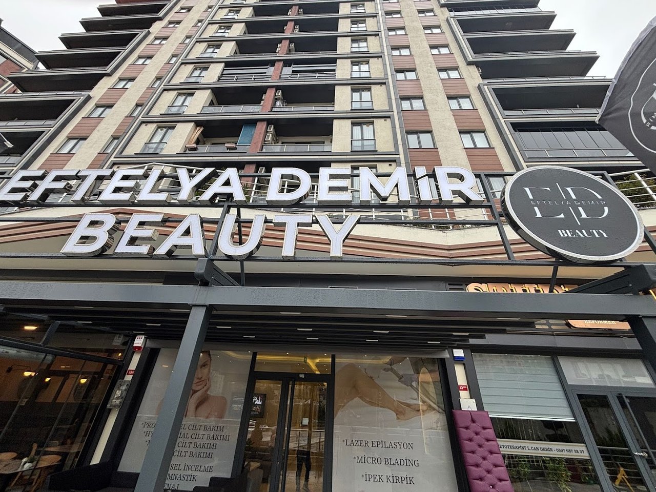 Eftelya Demir Beauty