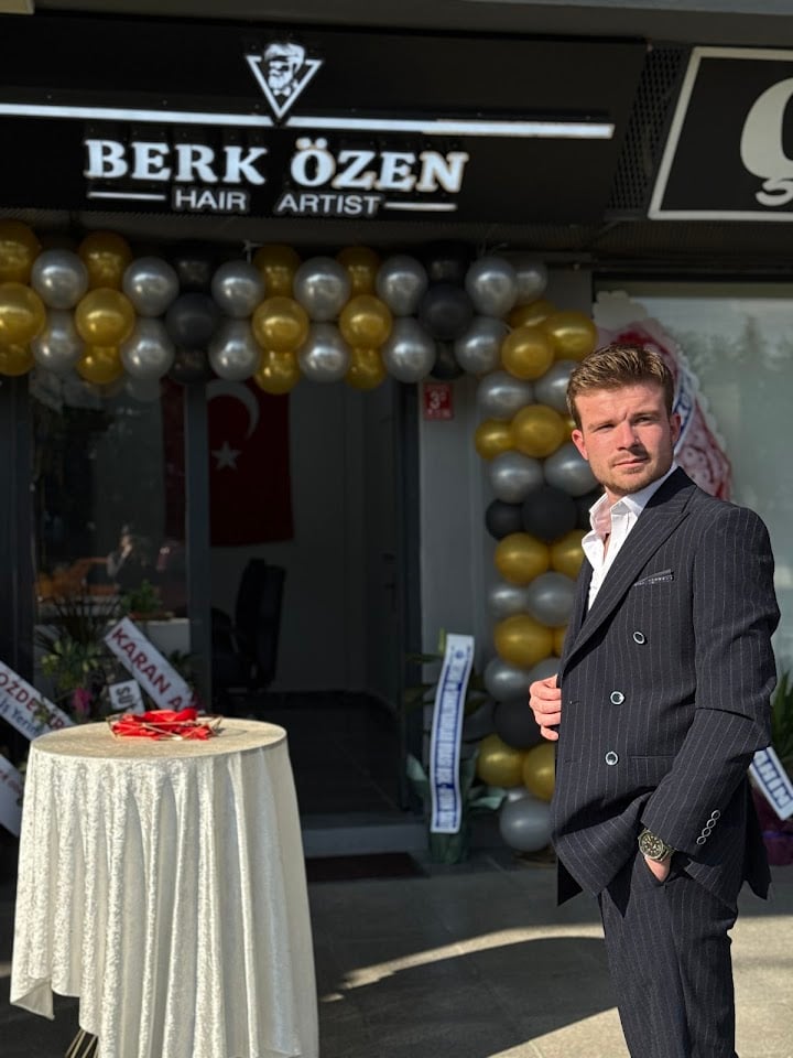 Berk Özen Hair Artist