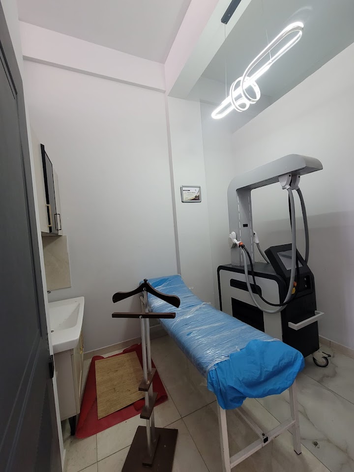 Cadde Paris/ATAŞEHİR ERKEK KUAFÖRÜ
