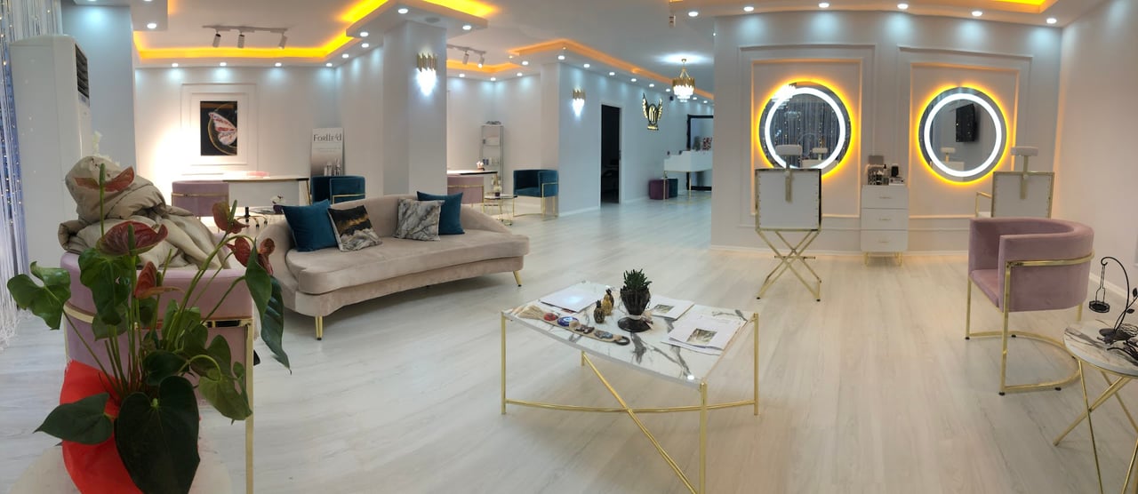 Melek Yaman kalıcı makyaj ve güzellik salonu