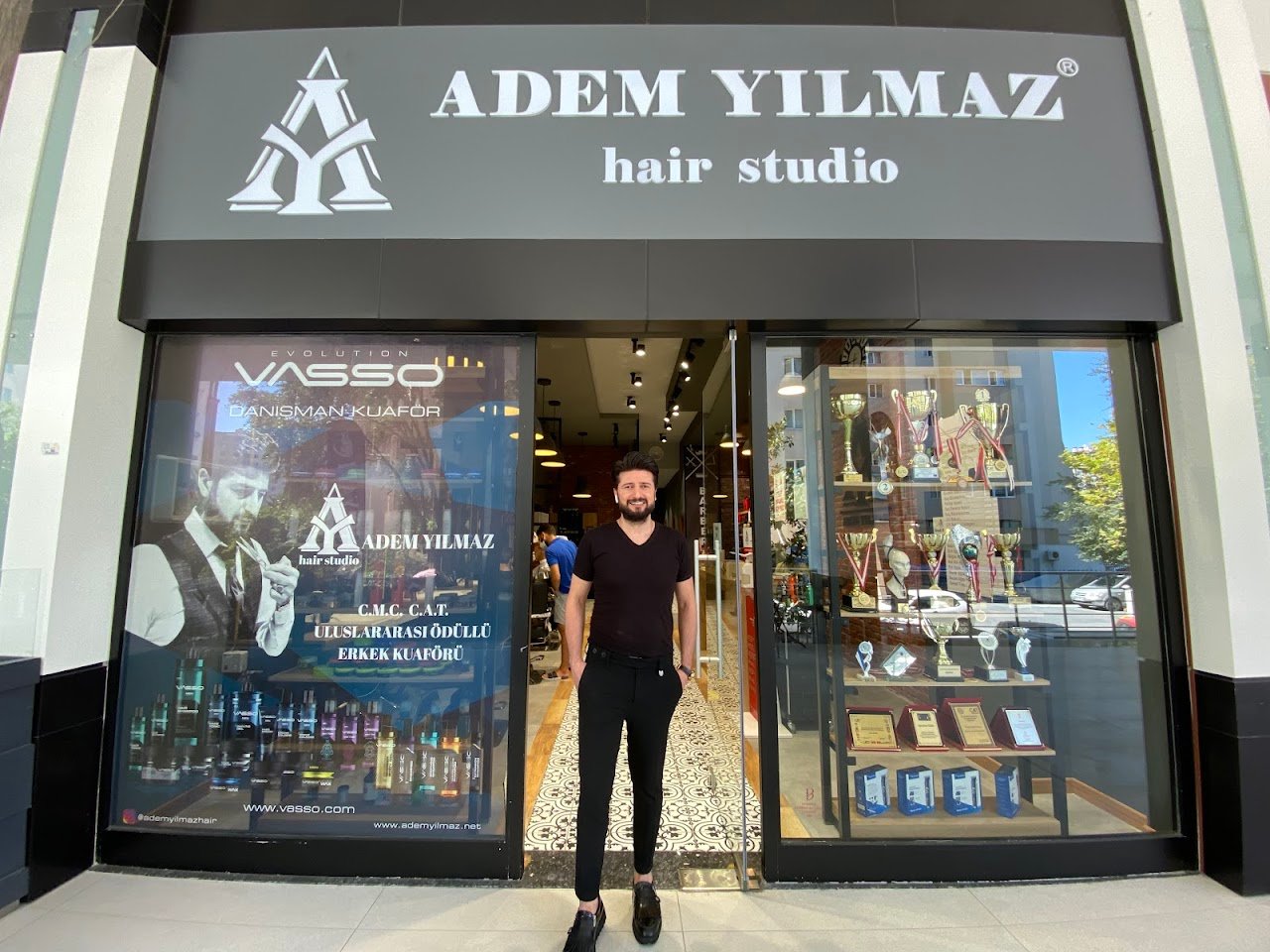 ADEM YILMAZ KUAFÖR BEYLİKDÜZÜ