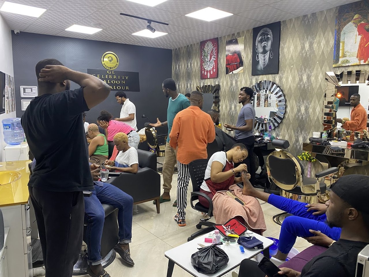 GL Celebrity Beaty Saloon