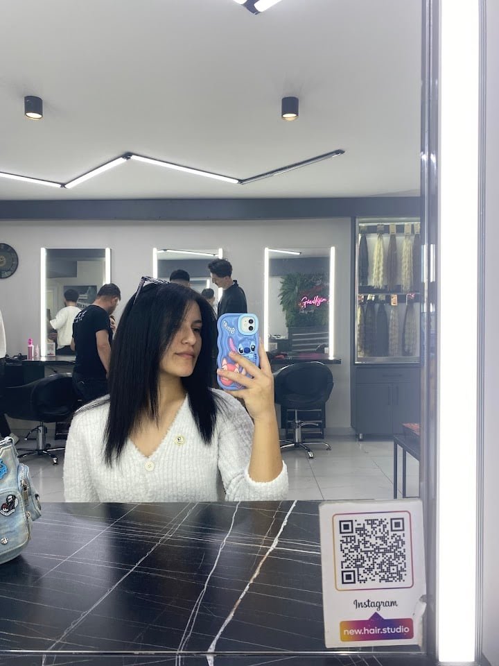 New Hair Studio