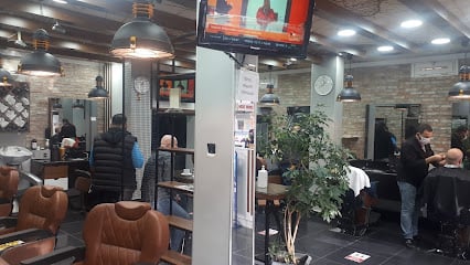 EFOR Erkek Kuaför & Solarıum Salonu