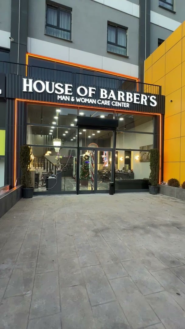 HOUSE OF BARBERS