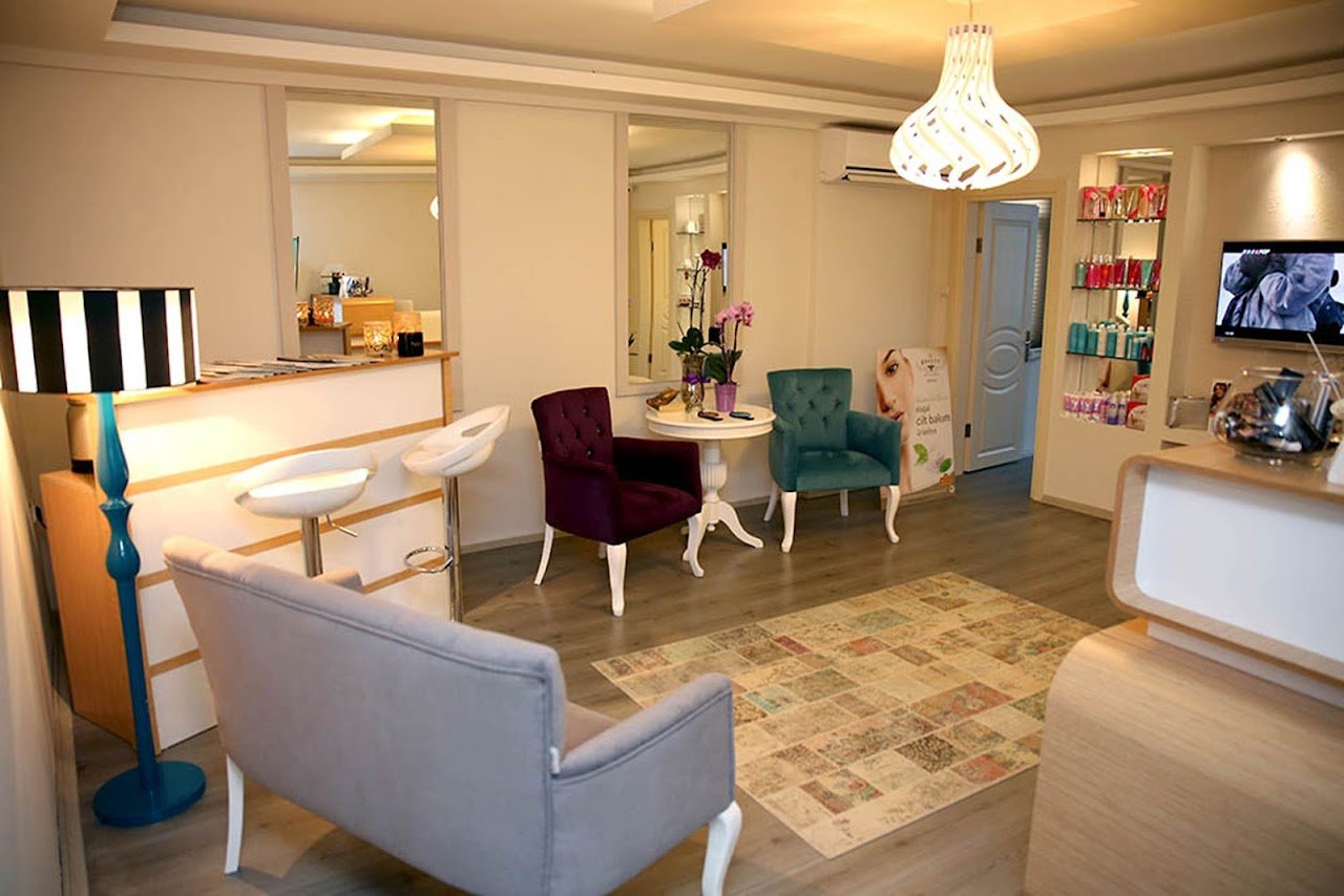 H&E Holistic Medi-Spa