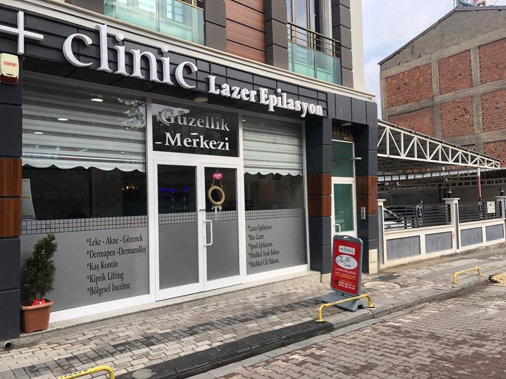 +Clinic Este Çarşı