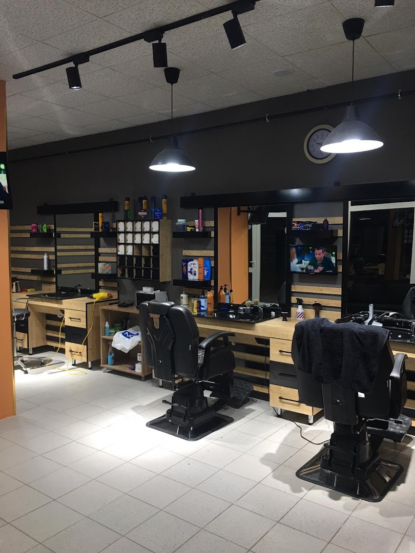 BEYEFENDİ ERKEK KUAFÖRÜ