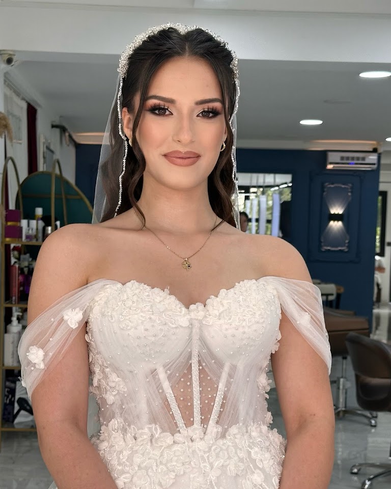 ALP DEMİRHAN HAİR MAKE-UP