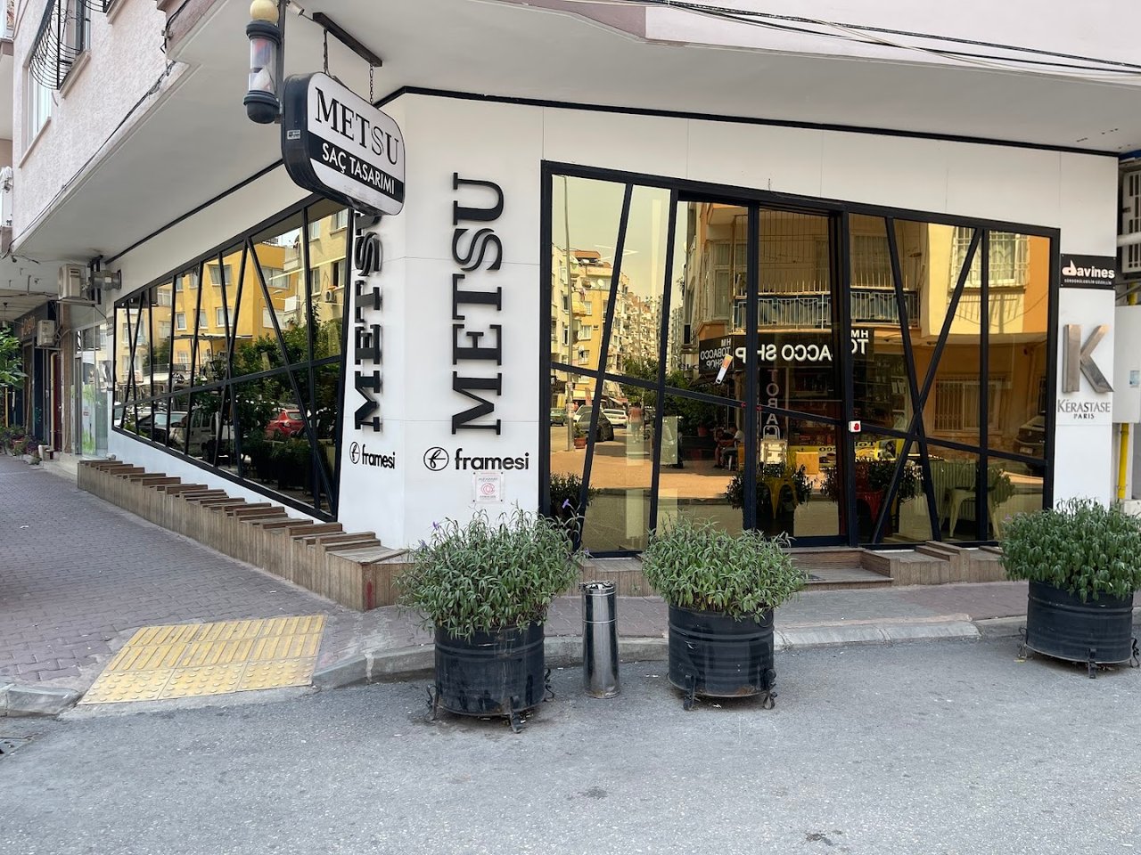 METSU BAYAN KUAFÖRÜ VE GÜZELLİK MERKEZİ